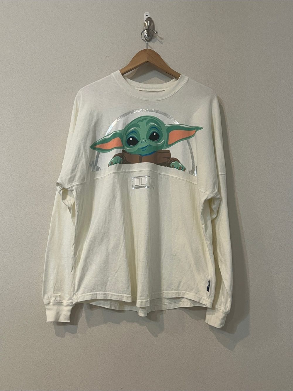 New Unisex Disney Parks Star Wars Grogu Baby Yoda Spirit Jersey Long Sleeve M